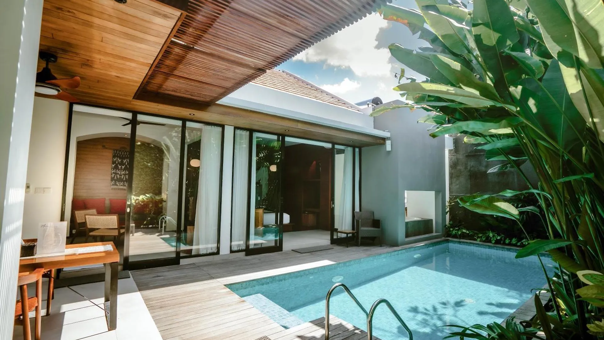 Abia Villas Legian   Legian (Bali)