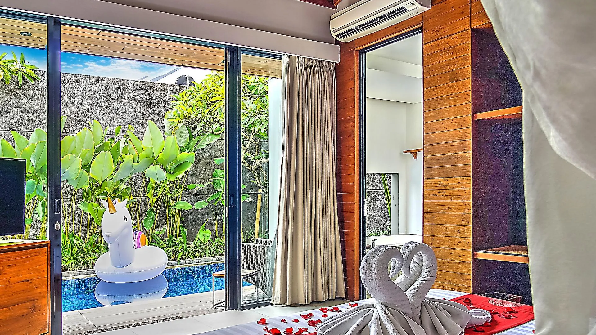 Legian Abia Villas